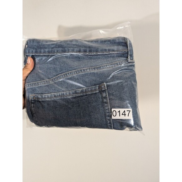 NWT Old Navy Shorts Women Plus 20 Blue Medium Wash High Rise Secret Pockets - Picture 9 of 9